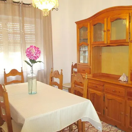 Apartamento House With 3 Bedrooms In Luz